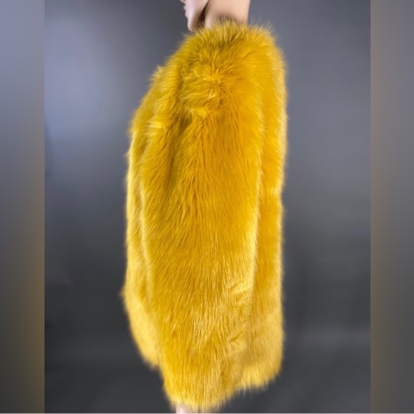 Preloved Yellow Faux Fur Coat - Picture 3 of 5
